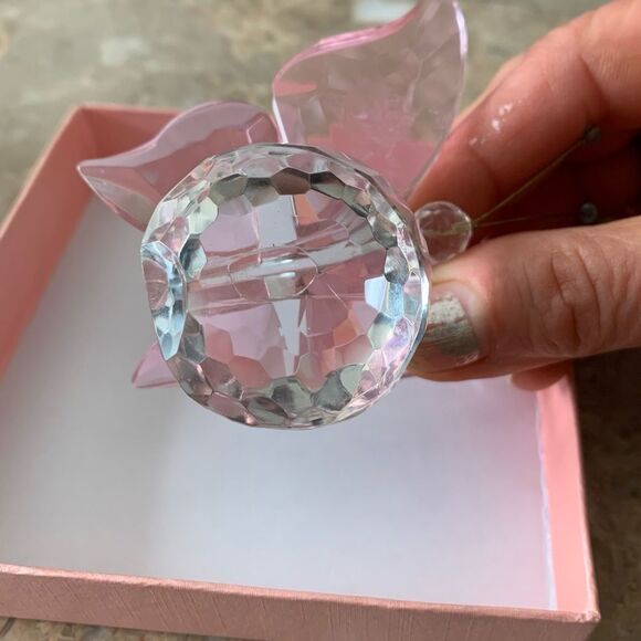 Crystal pink butterfly on clear globe base, brand new in a box, unique, 3x3 - Picture 9 of 10